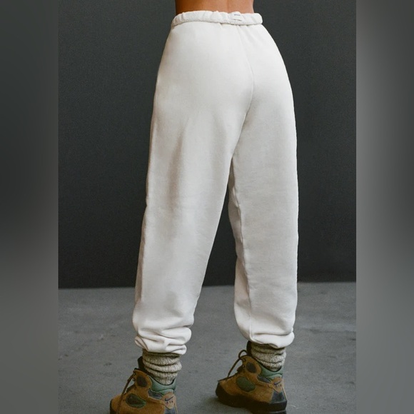 New Joah brown oversized jogger S/M color off white - Picture 2 of 6